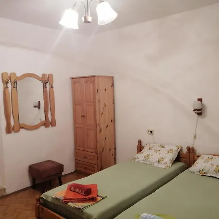 Casa de hóspedes къща здравец - с осигурено паркомясто Primorsko