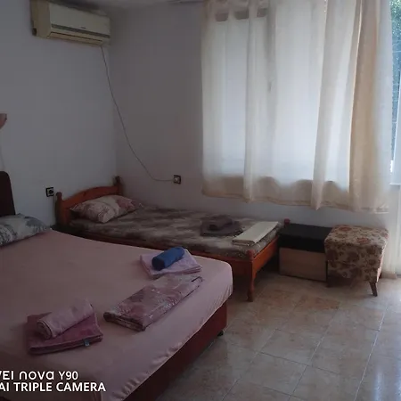 Casa de hóspedes къща здравец - с осигурено паркомясто Primorsko