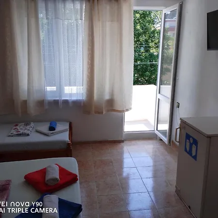 Casa de hóspedes къща здравец - с осигурено паркомясто Primorsko