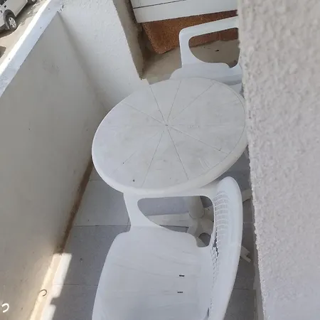 къща здравец - с осигурено паркомясто Casa de hóspedes Primorsko