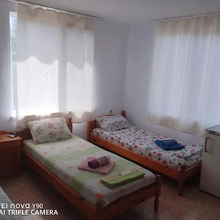 къща здравец - с осигурено паркомясто 3* プリモルスコ