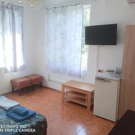 ゲストハウス къща здравец - с осигурено паркомясто